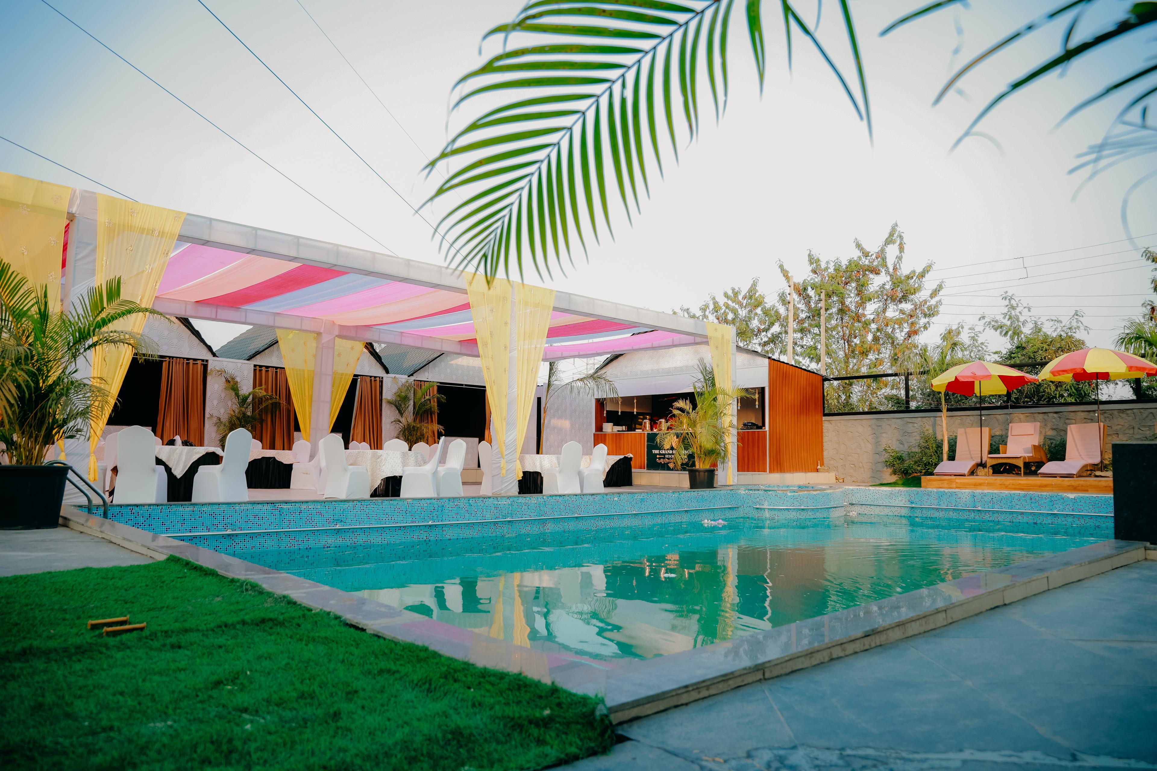 Big Pool Resort in Pune for Leisure & Events
