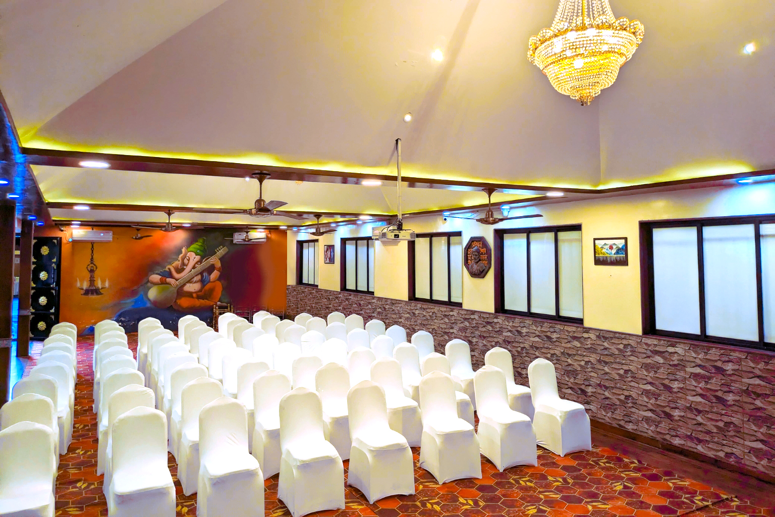 Best AC Crystal Banquet Hall In Pune